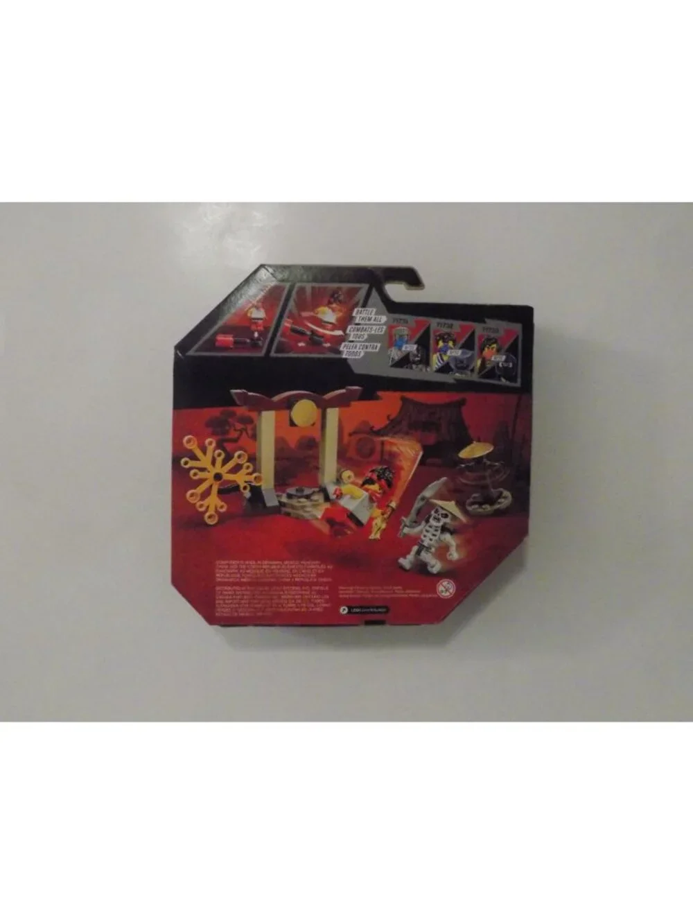 LEGO NINJAGO Epic Battle Set – Kai vs. Skulkin Building Kit 71730 - Picture 2 of 4
